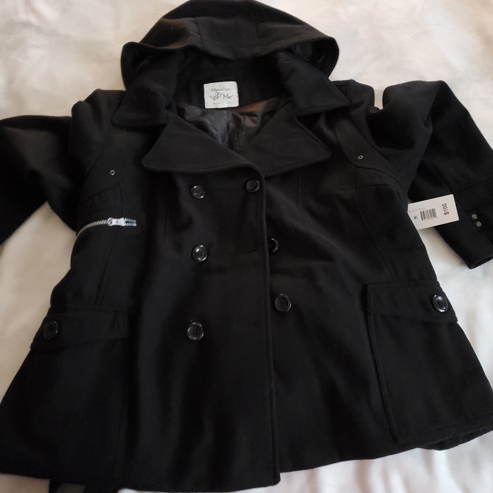 New with tags!! Plus size 3x black peacoat